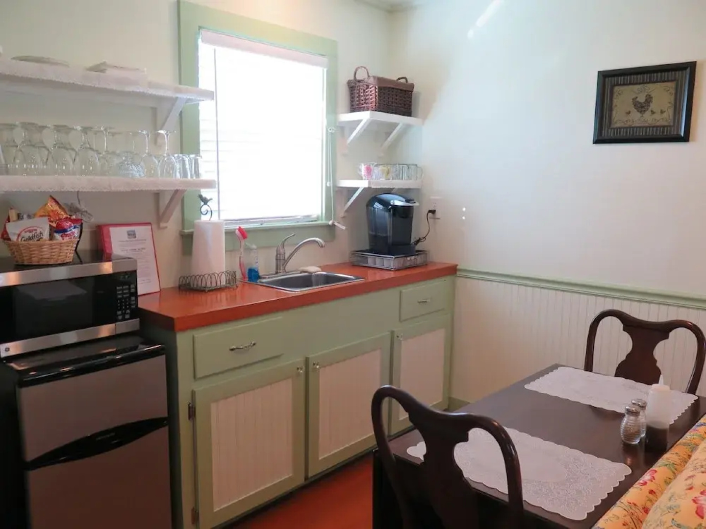 Yellow House Bed and Breakfast