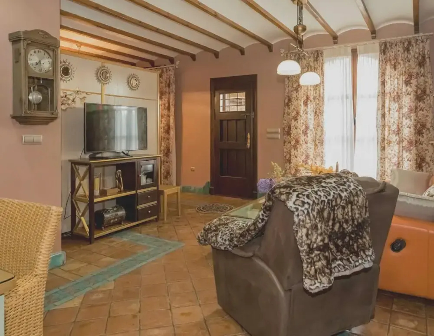 Villa with 2 Bedrooms in Padul, with Wonderful Mountain View, Private Pool, Furnished Terrace - 40 Km From the Slopes