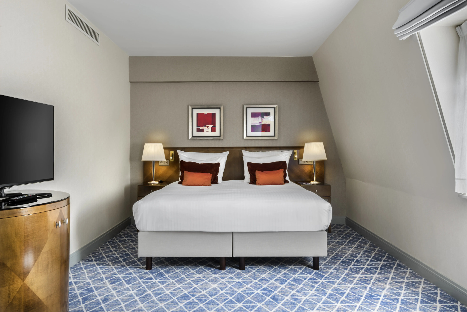 Warwick Grand-Place Brussels