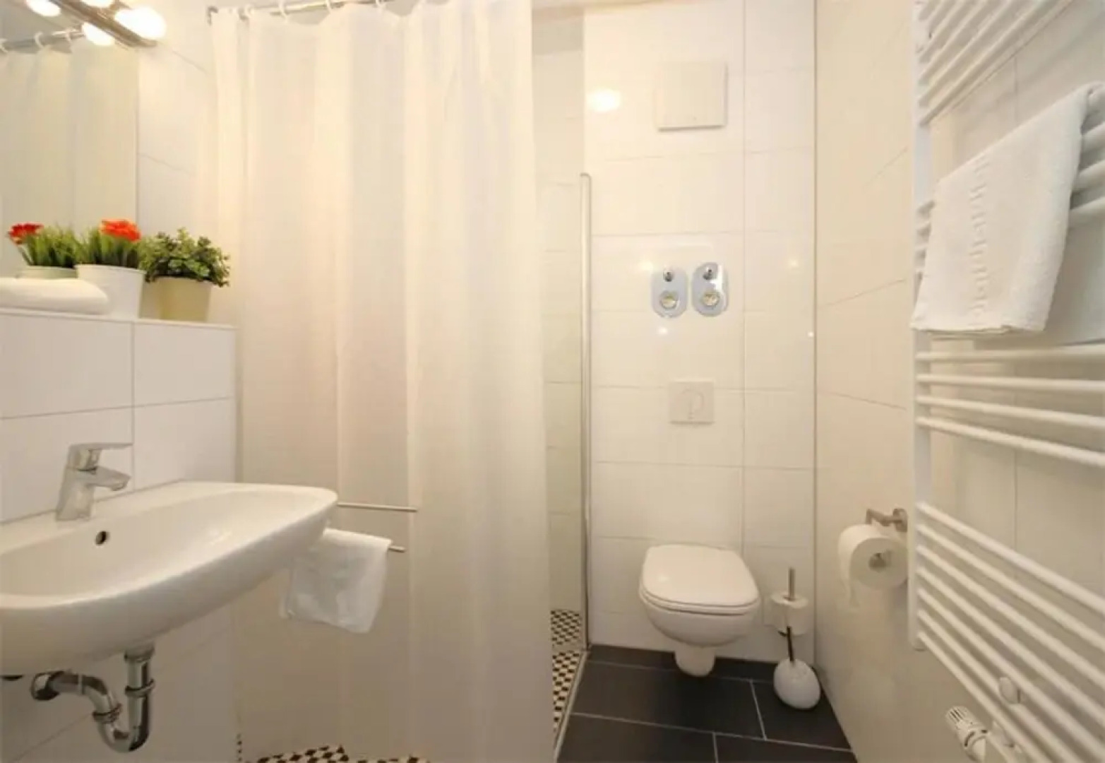 Hotel - Pension Zur Traube