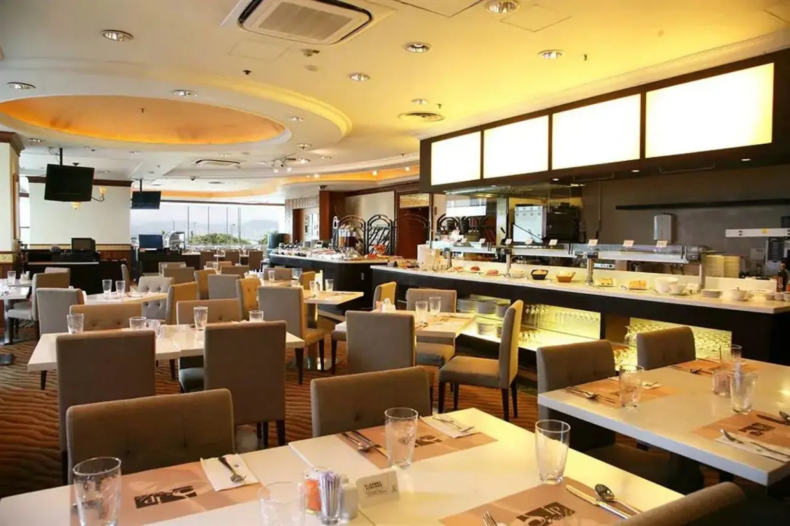 Island Pacific Hotel