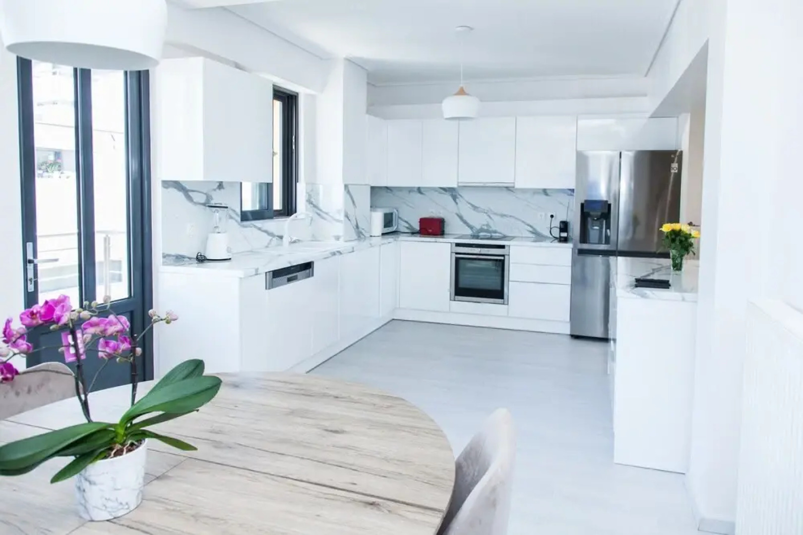 Luxury Apt in the center of Glyfada