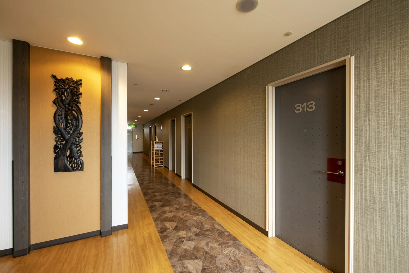 Central Hotel Takahagi