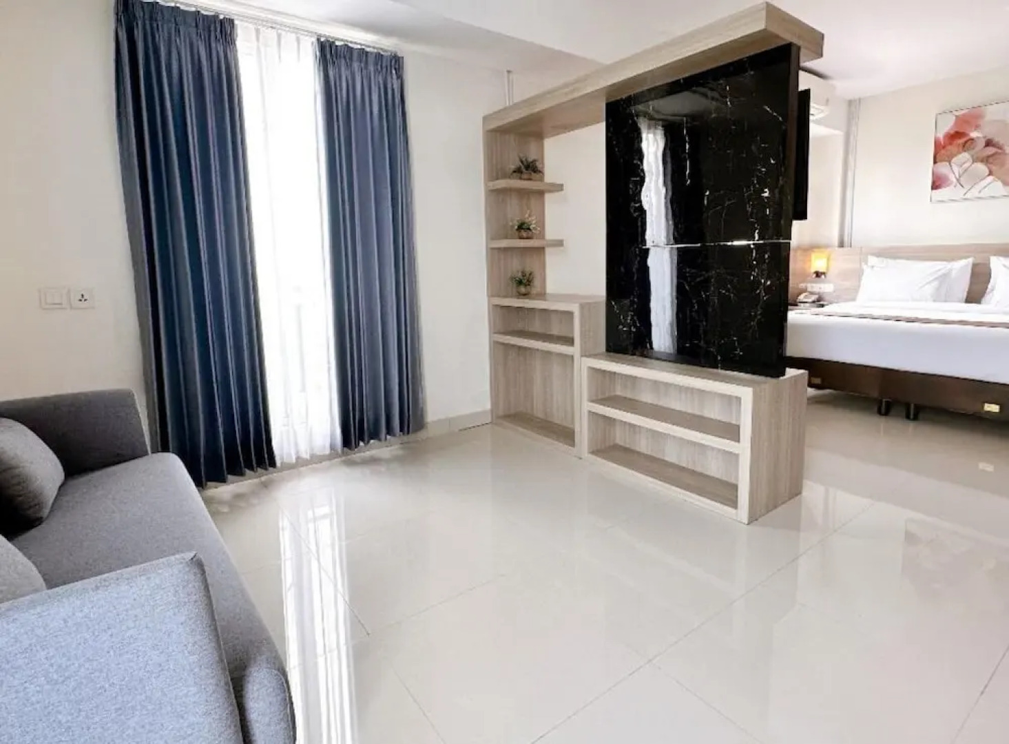 Aimas Hotel & Convention Centre