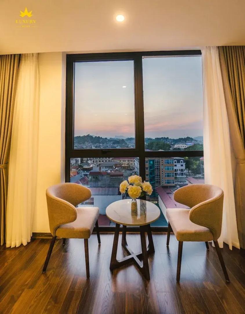 Luxury Hotel
