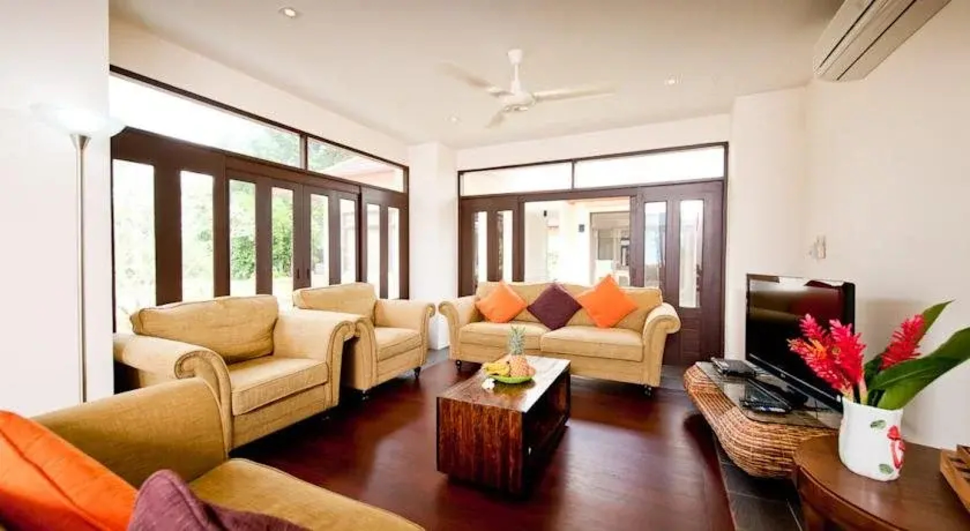 Krabi Sunset Beachfront Villa