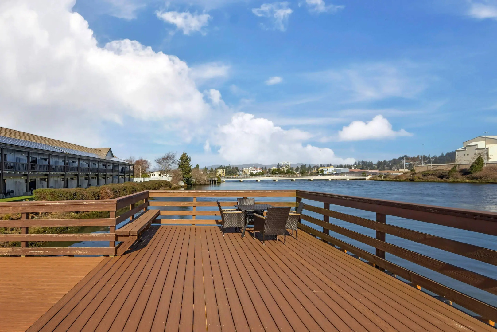 Edgewater Inn and Suites, an Ascend Collection Hotel