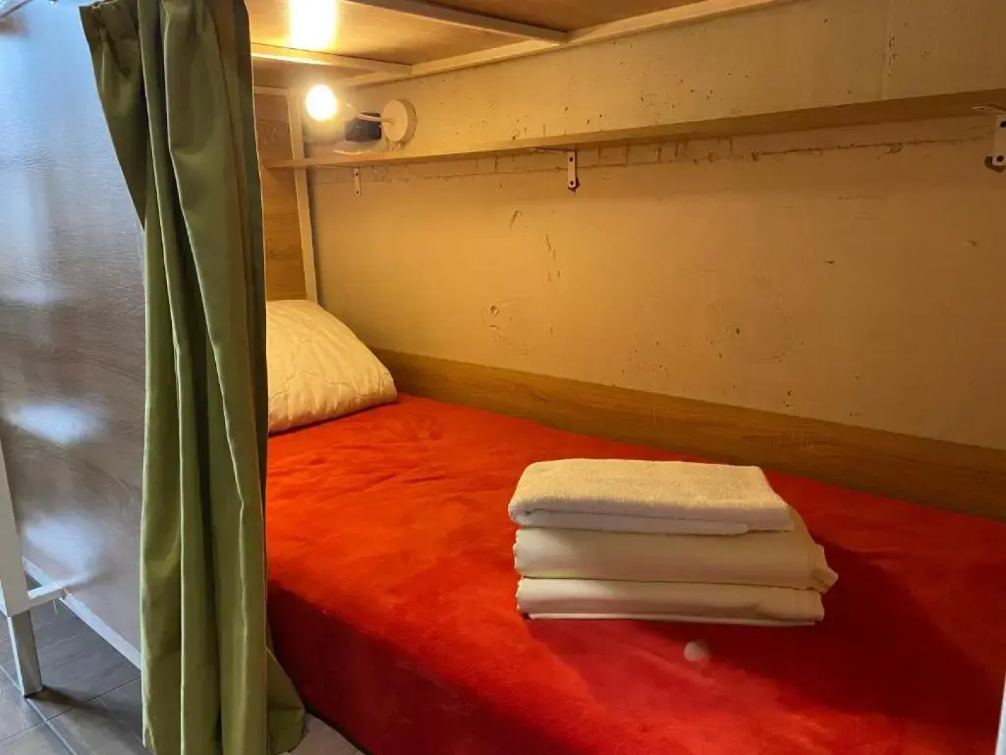 Bird House Hostel