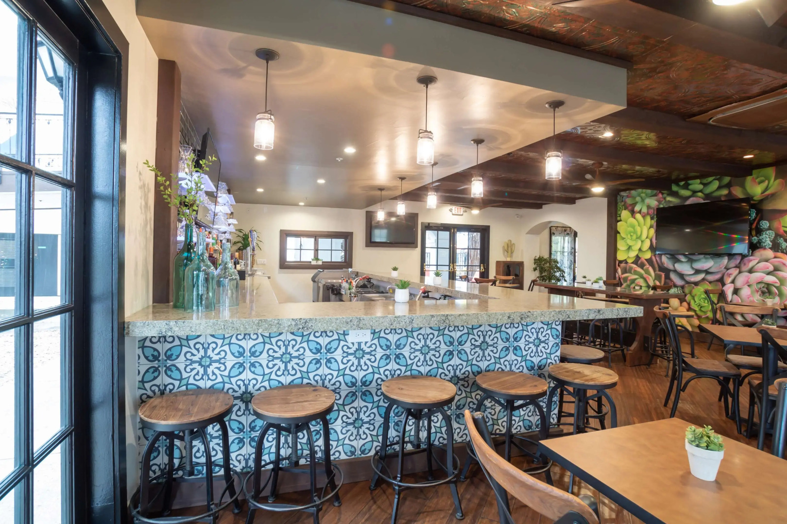 Oxford Suites Pismo Beach