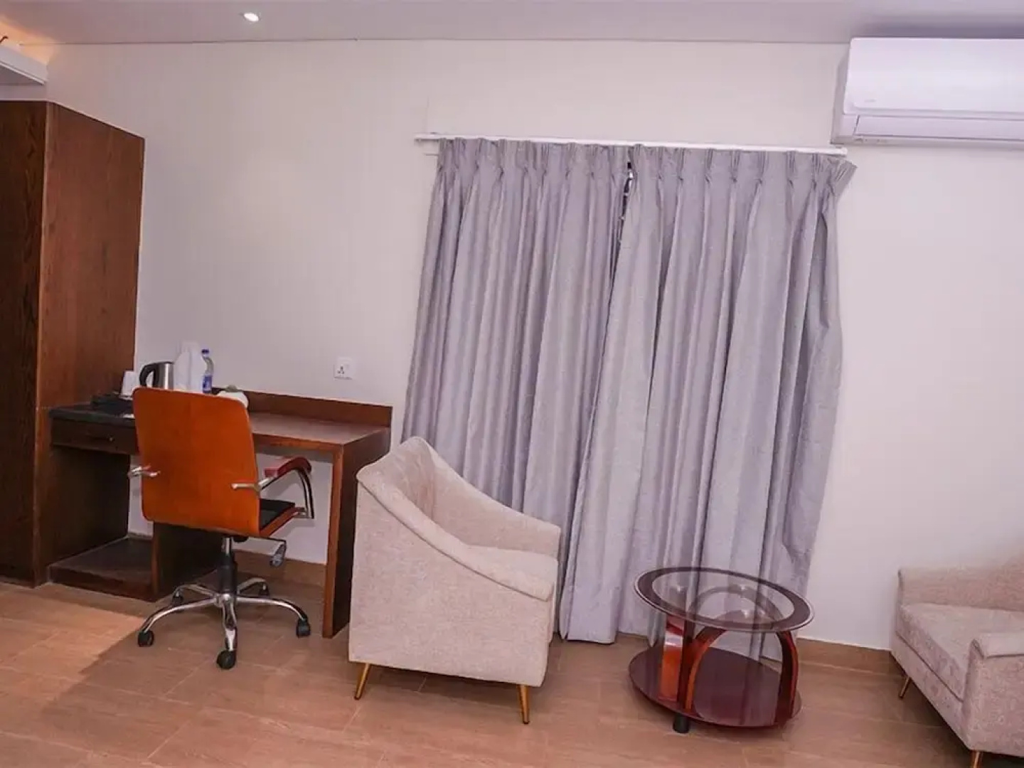 Oasis Hotel Cumilla