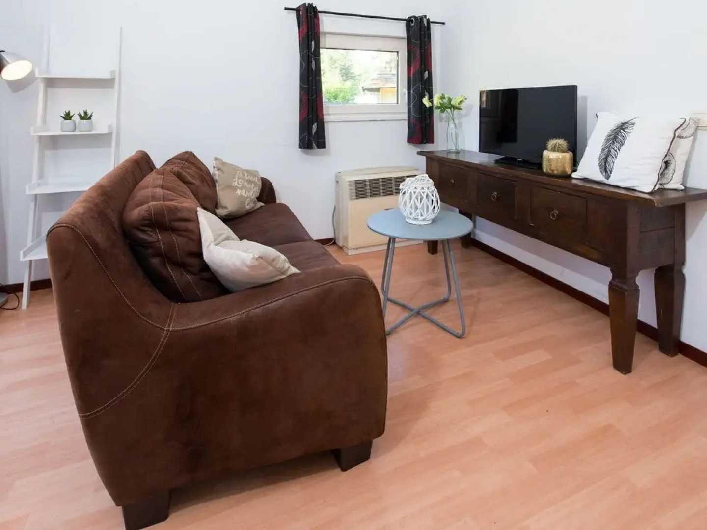 Likeable Chalet with Terrace near Oisterwijkse Vennen