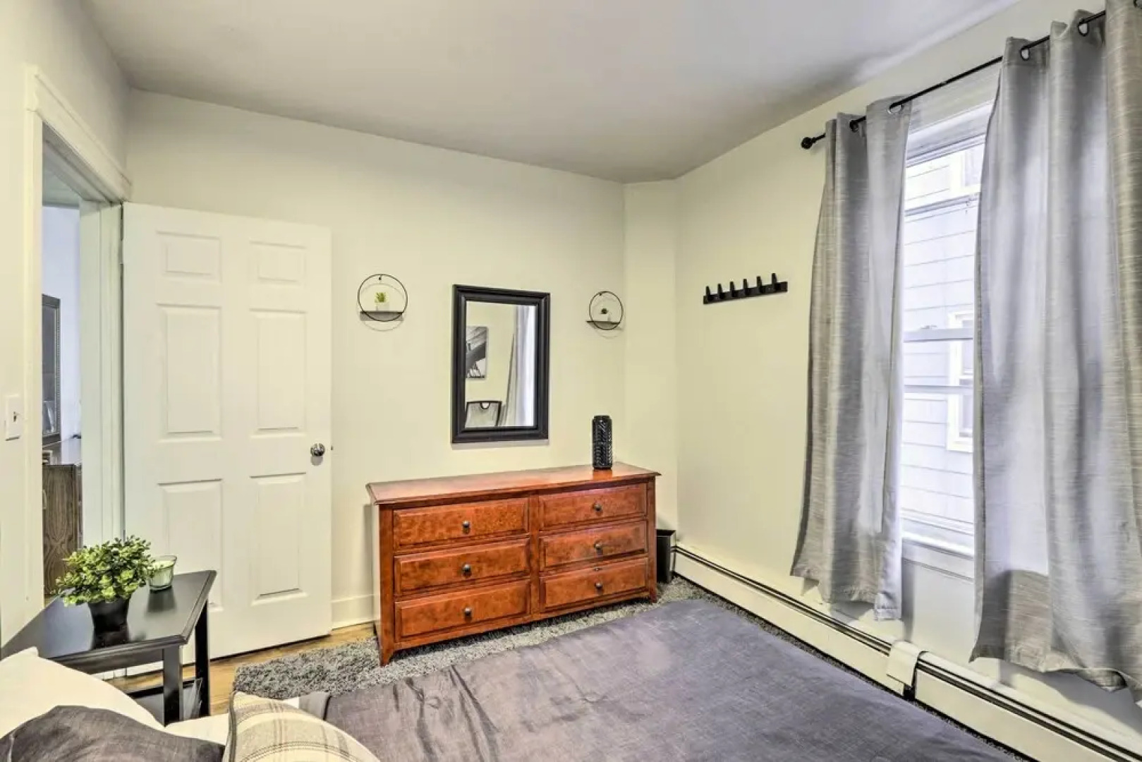 Hartford Vacation Rental - Close to Downtown!