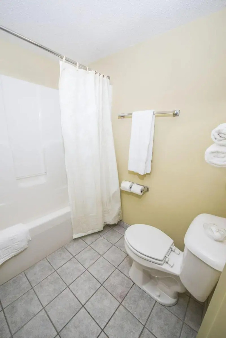 Our Guest Inn and Suites - Downtown