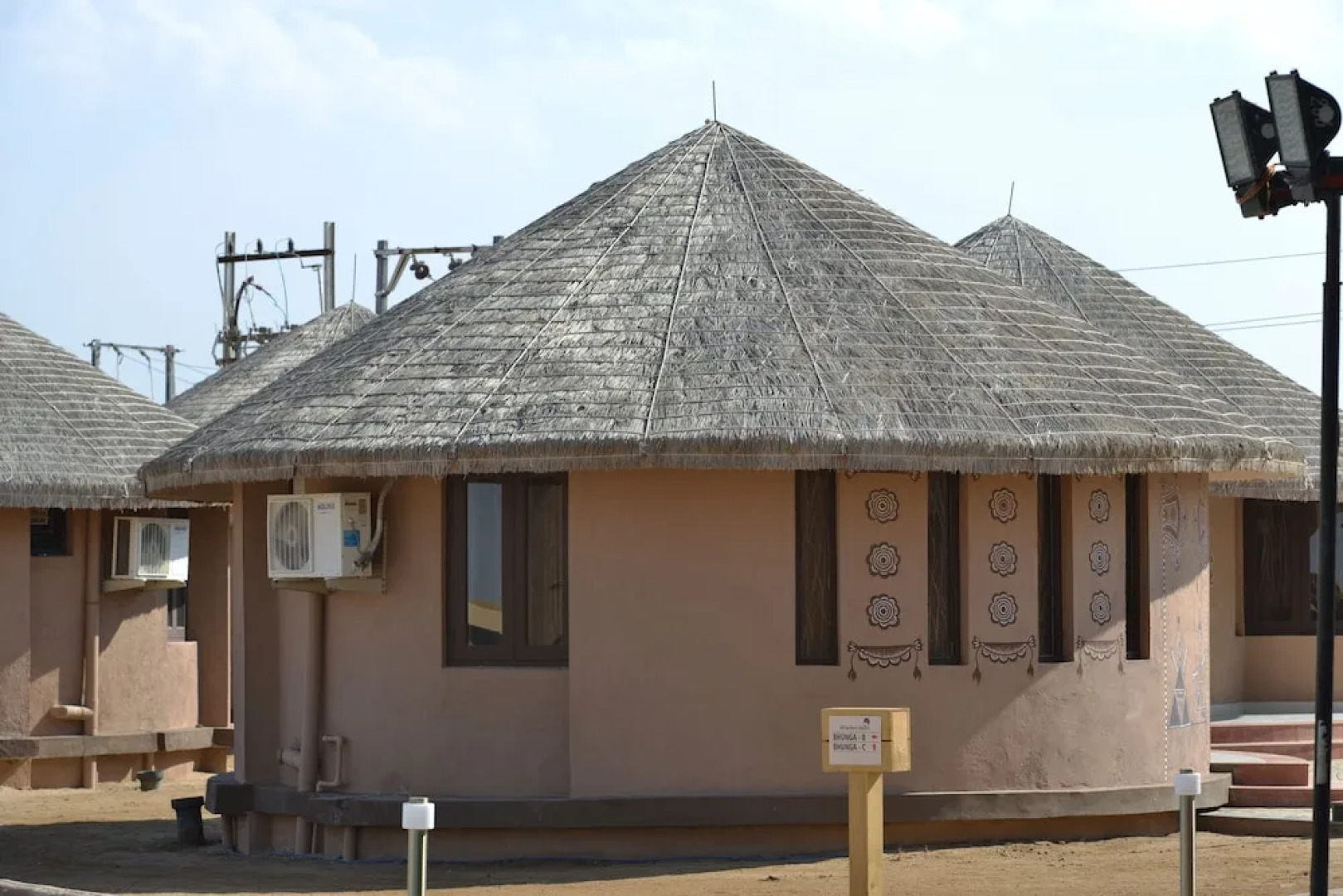 Praveg White Rann Resort Rann Utsav Dhordo