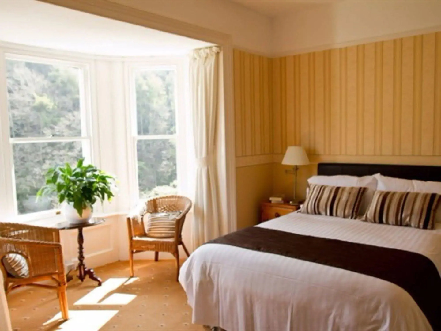 Woodlands Guest House