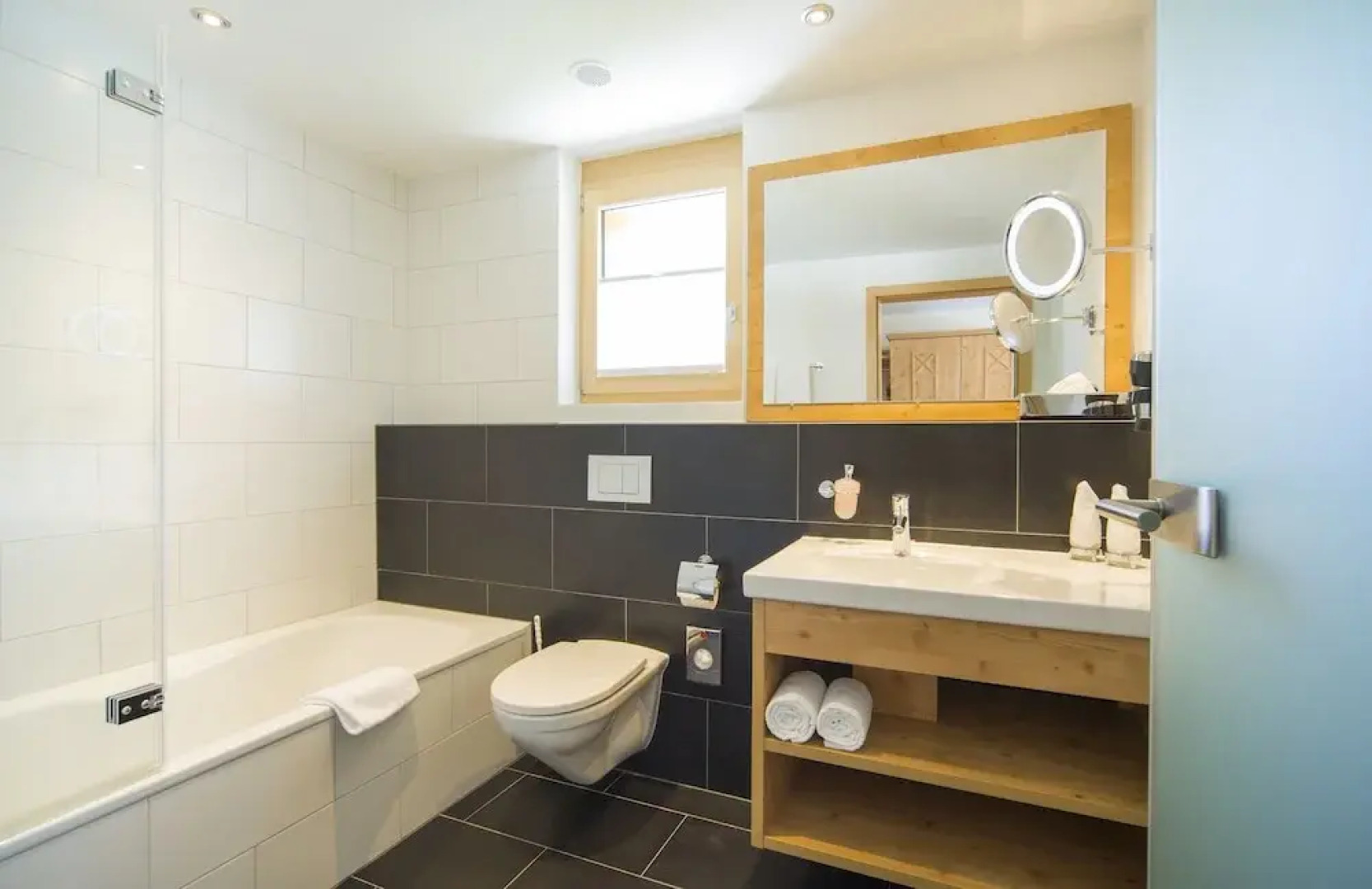 Modern Rooms by Täscherhof