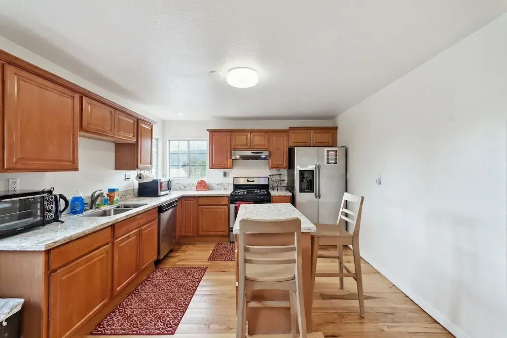 Paradise On Earth 3 Bedroom Residence by RedAwning