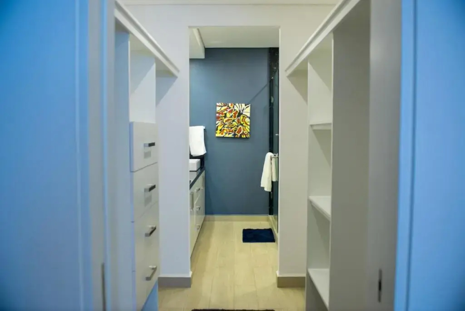 Real View Towers E201 by Casago