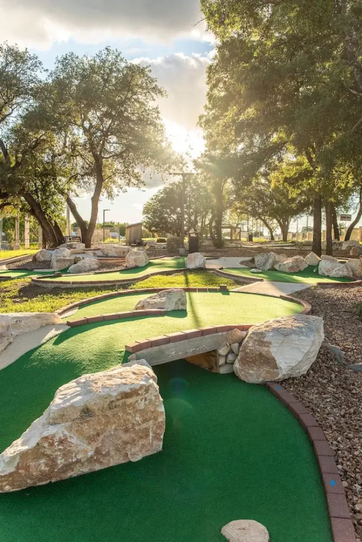 Yogi Bears Jellystone Park Camp-Resort