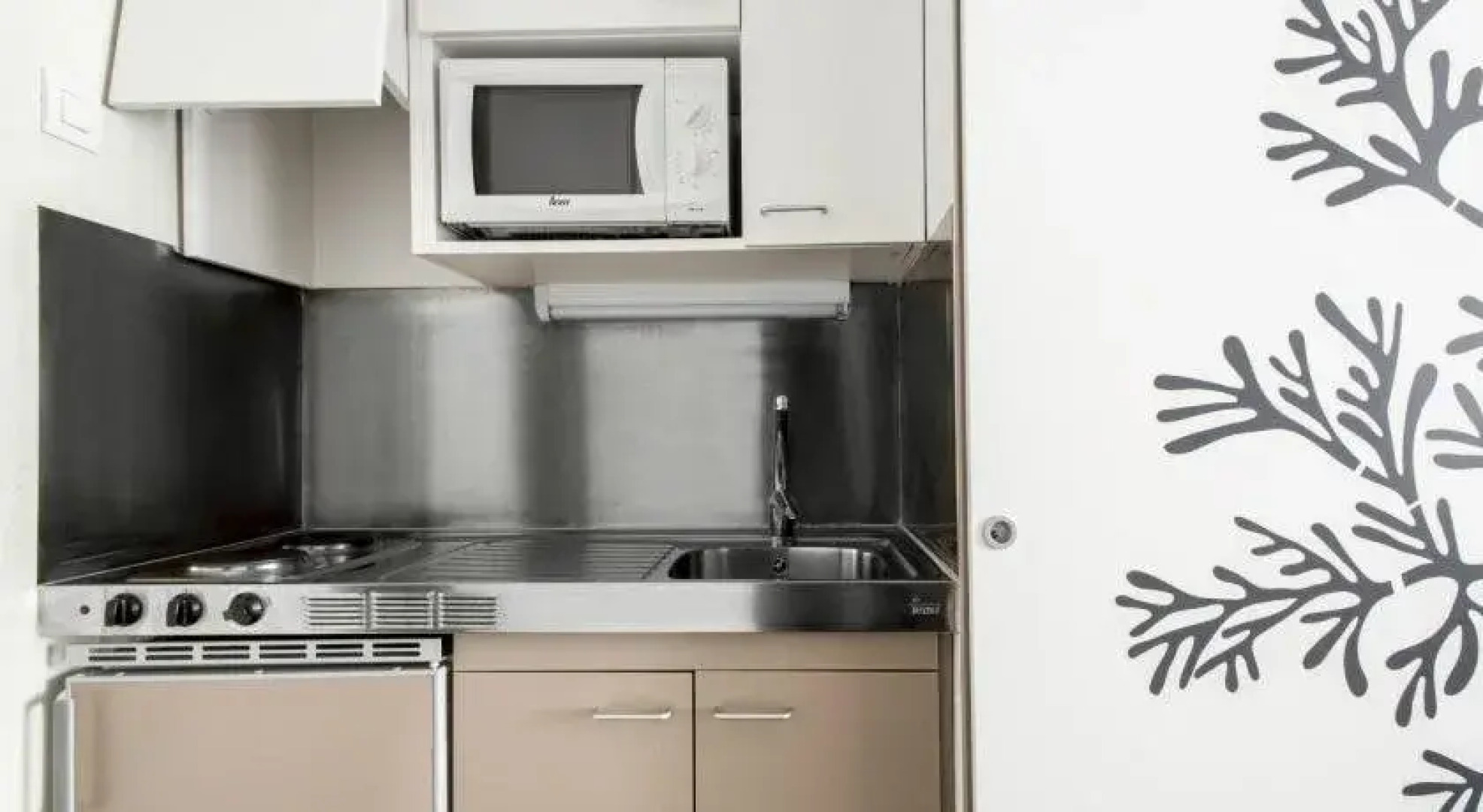 Residencia Universitaria Resa Roberto de Nobili