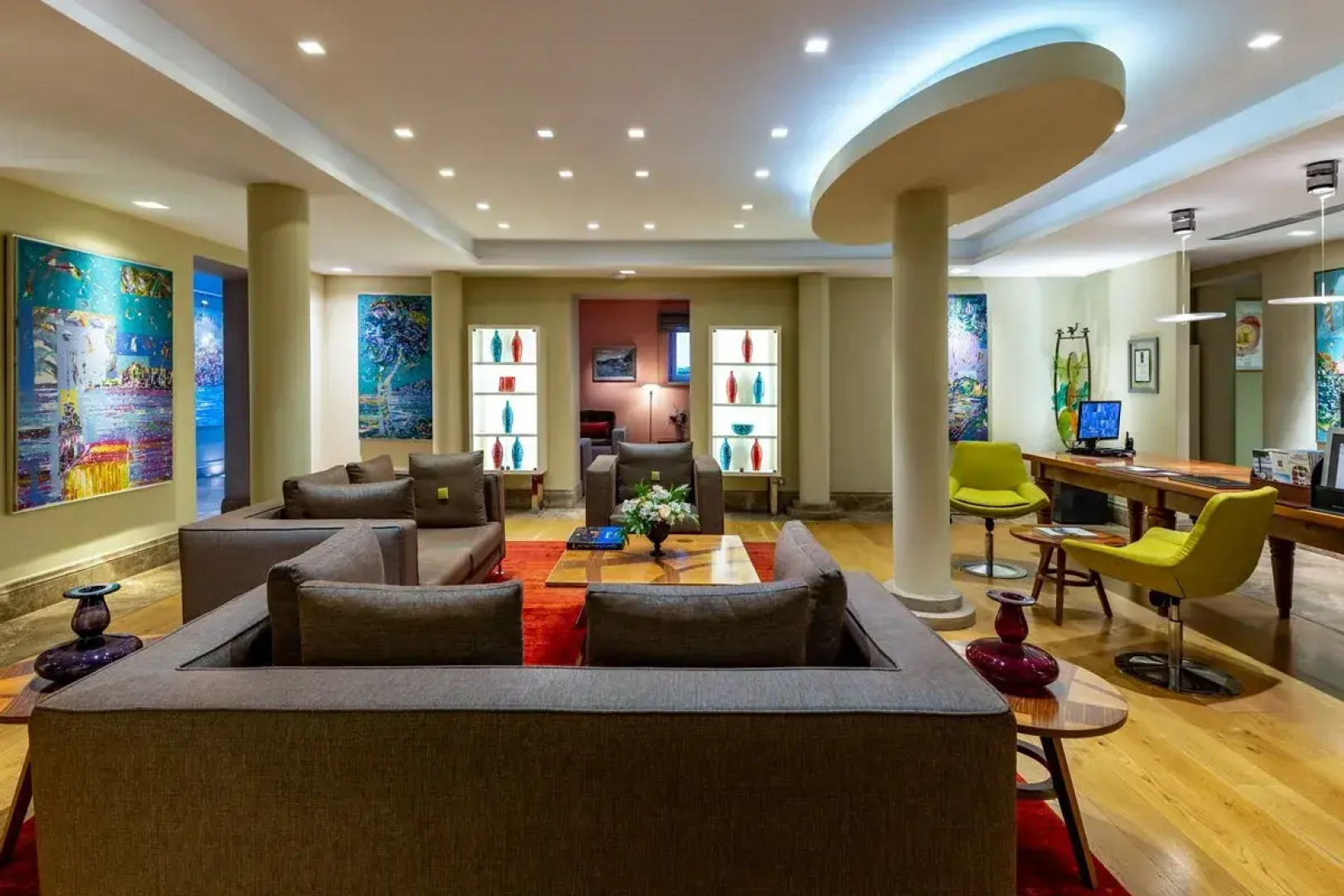 Tomtom Suites - Special Class