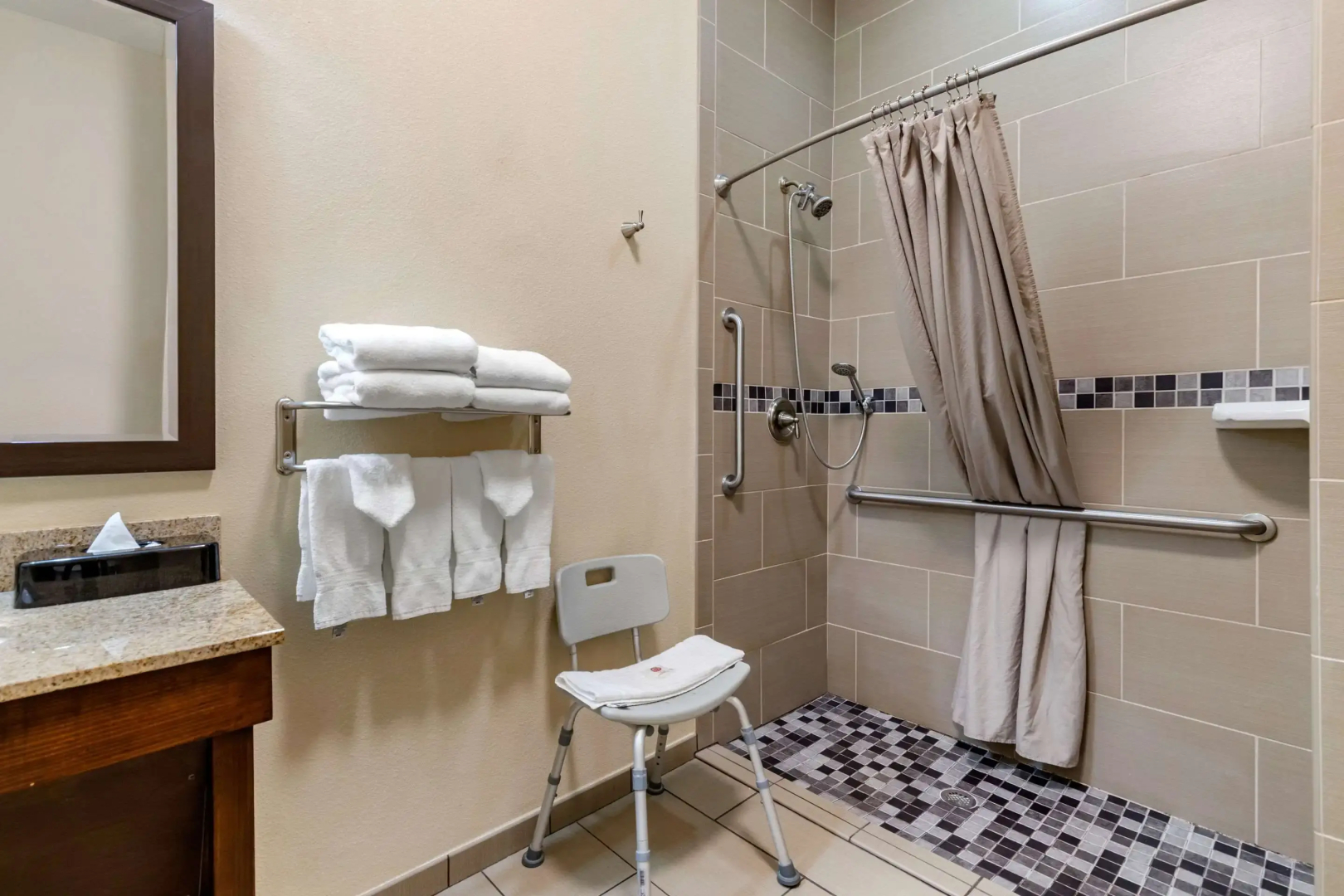 Comfort Inn & Suites Eagle Pass