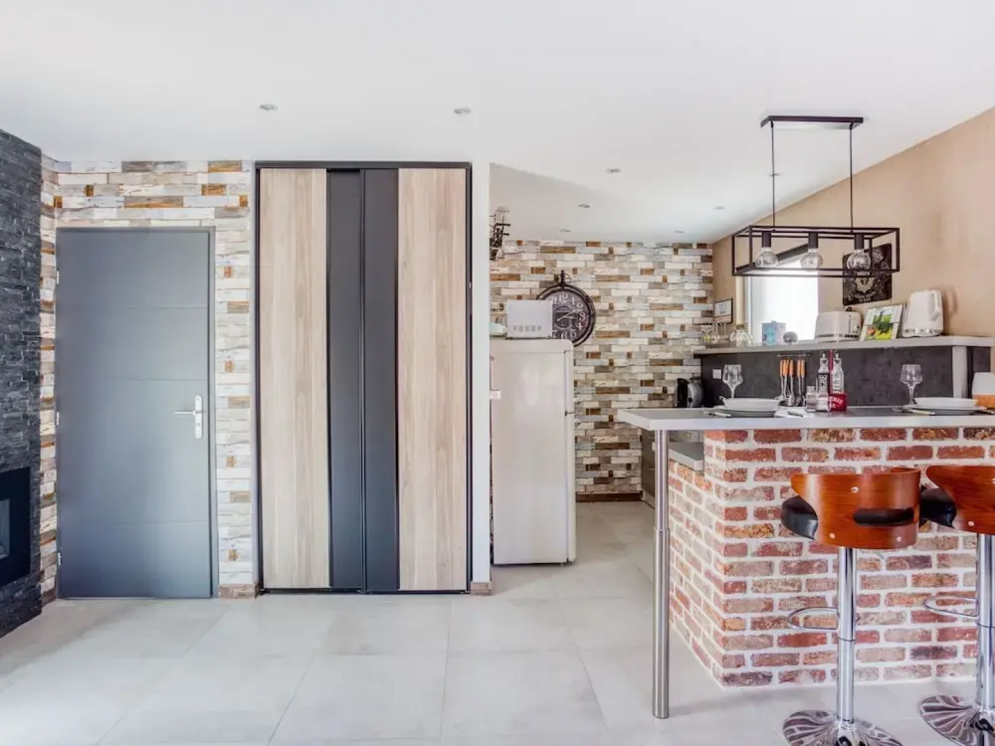 Cosy Apartment in Eperlecques with Fireplace