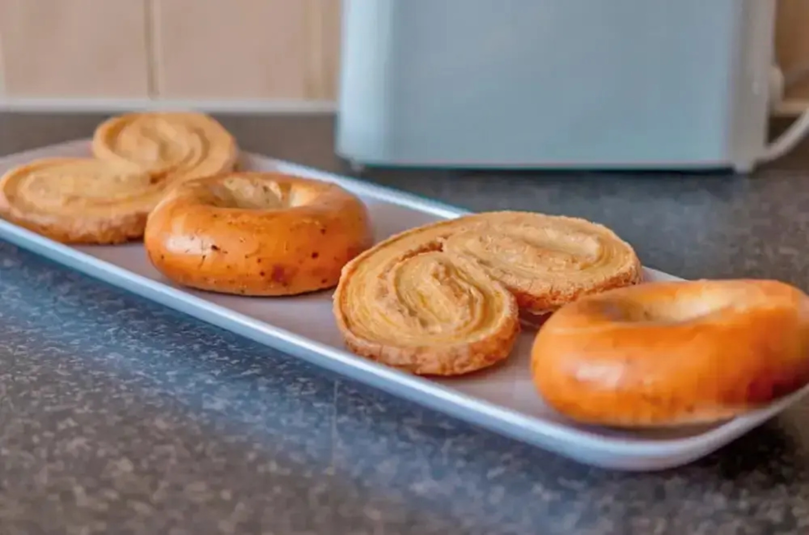 Cosy Home-sleeps 5- Private Garden- Free Parking