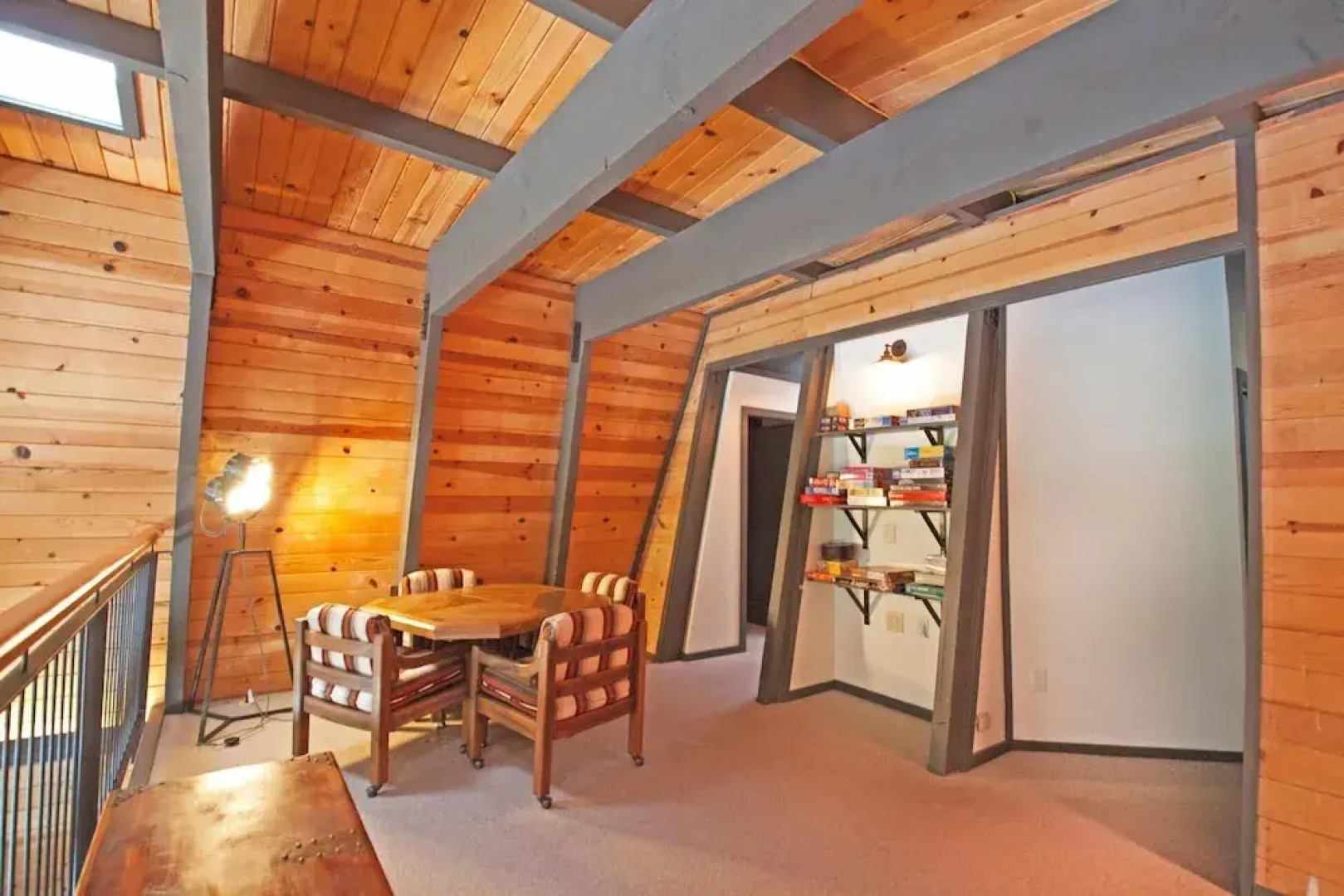 Aplin Base Camp House 3 Bedrooms 2.5 Bathrooms Home