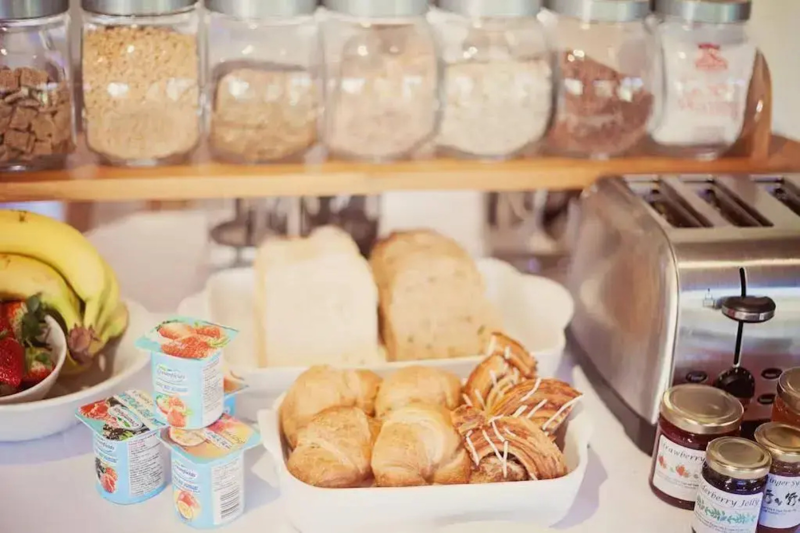 Broncoed Uchaf Country Guest House