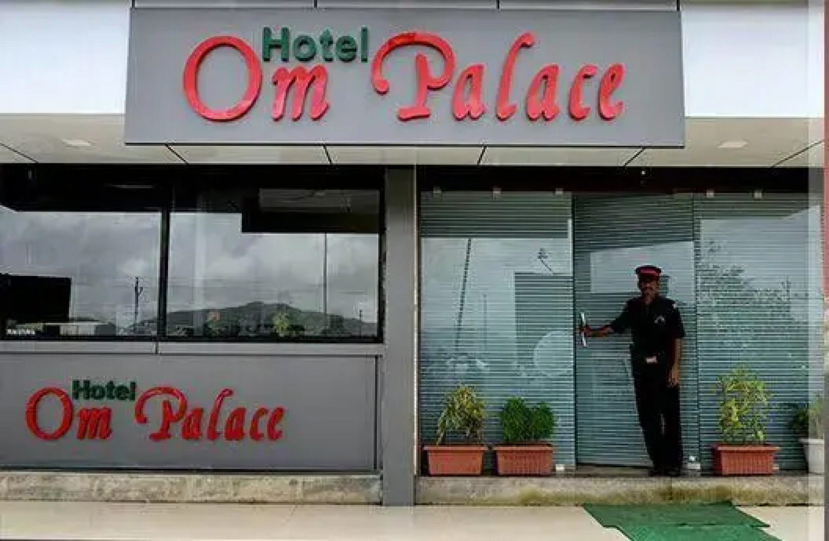 Om Palace