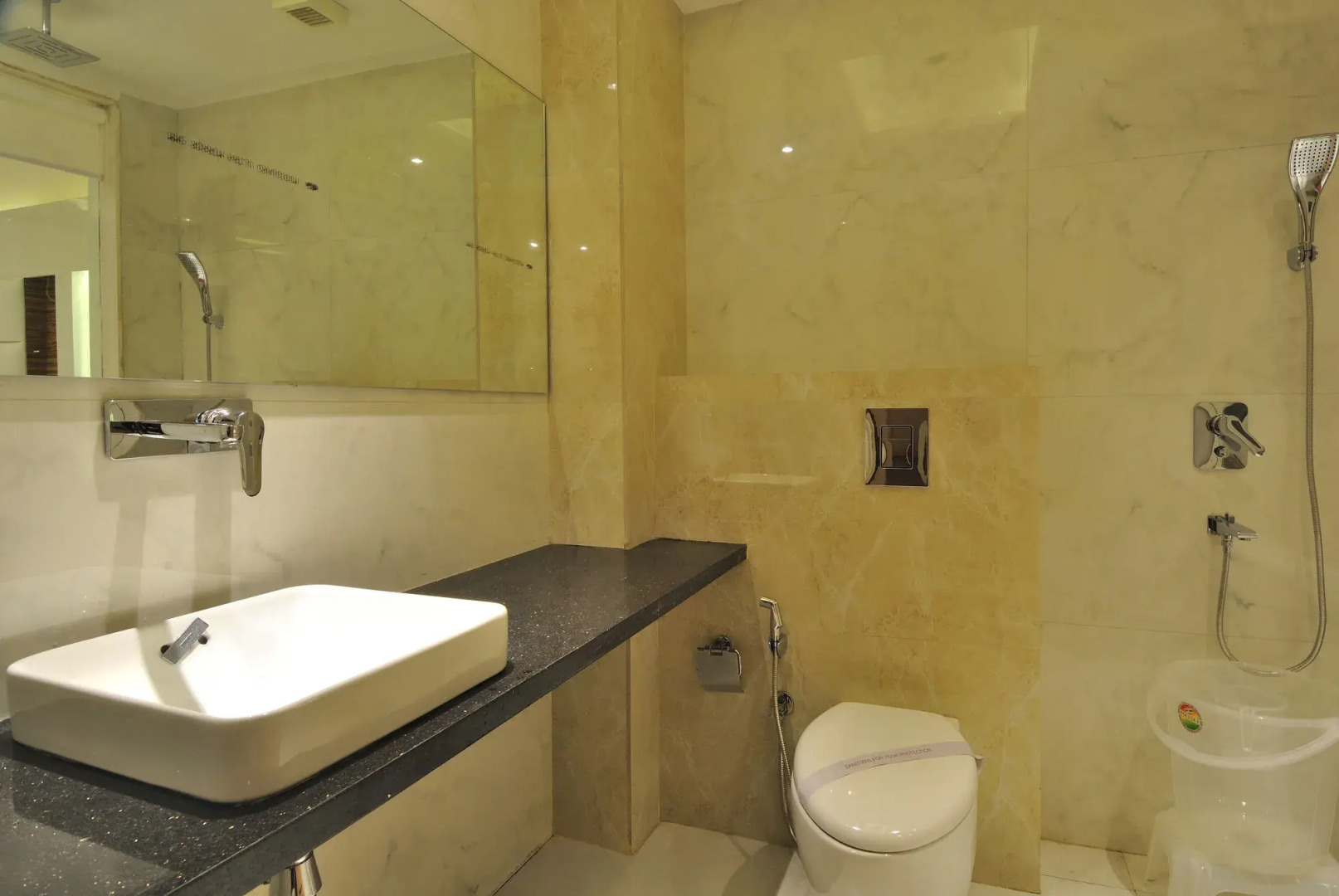 Hotel Aman Continental