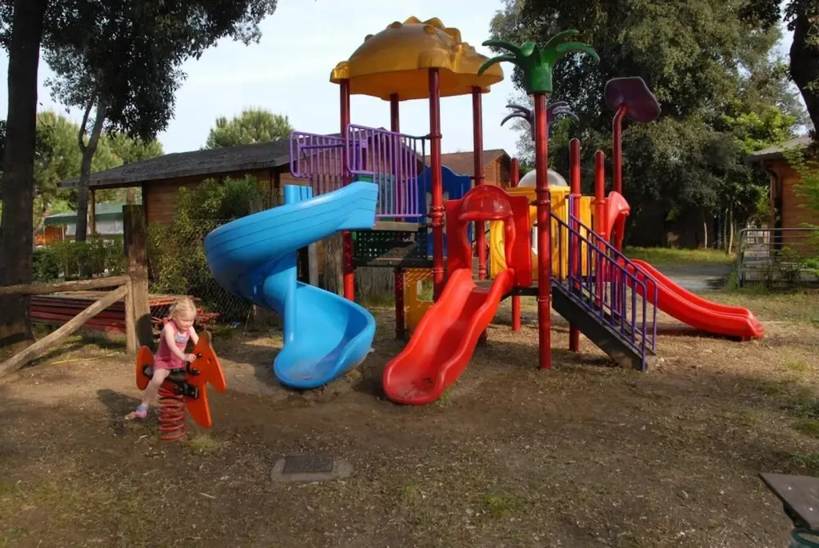 Comfort Mobilehome Camping in Viareggio 5pers R28