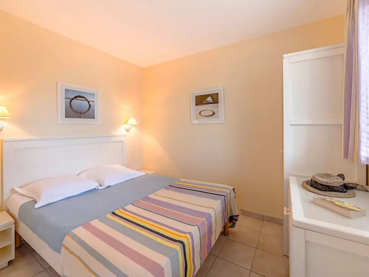 Cozy Appartment With a Dishwasher and Wonderful sea View