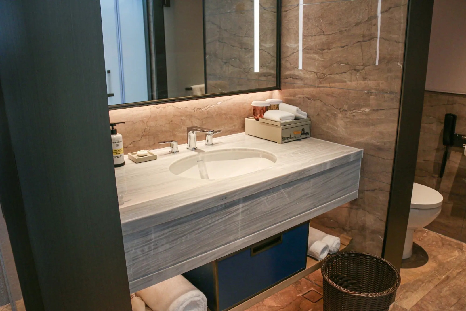 Pullman Huai'an Falcon