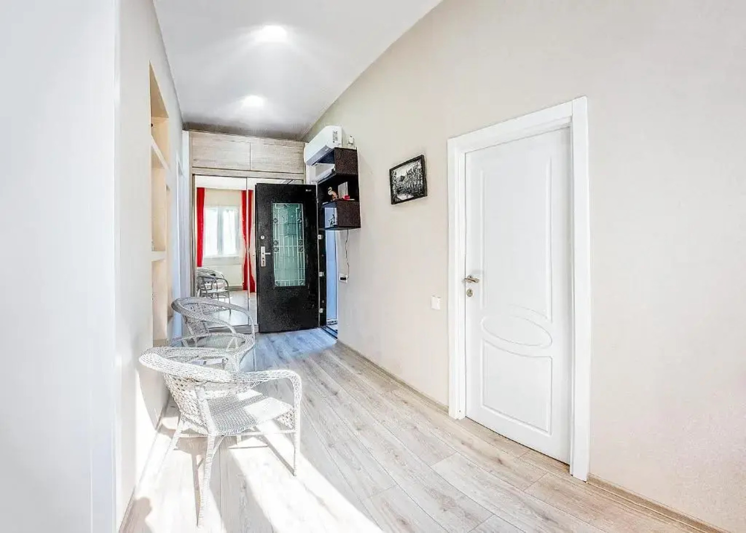 H&B apartments Izashvili