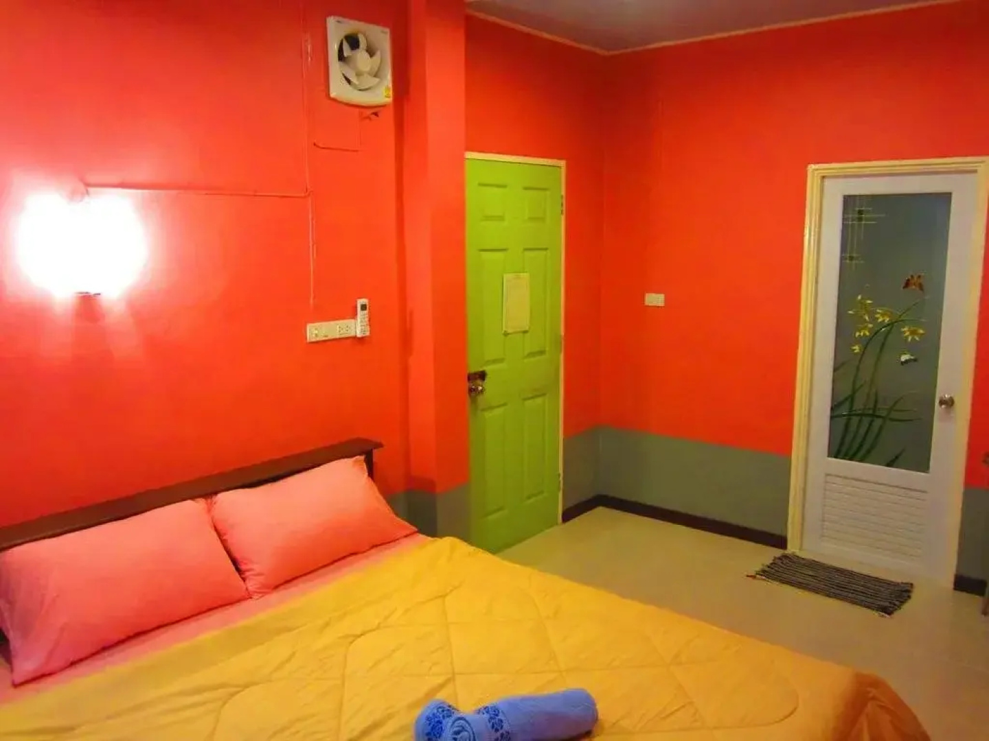 Banrak Hotel