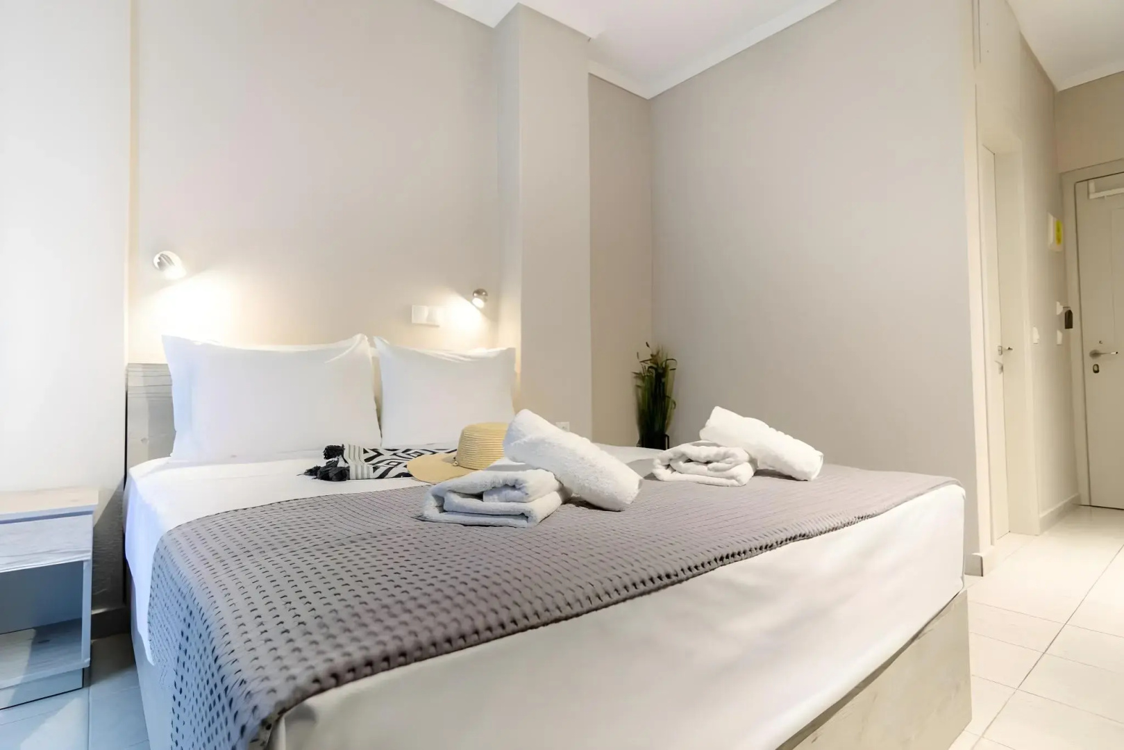 Samel Hotel
