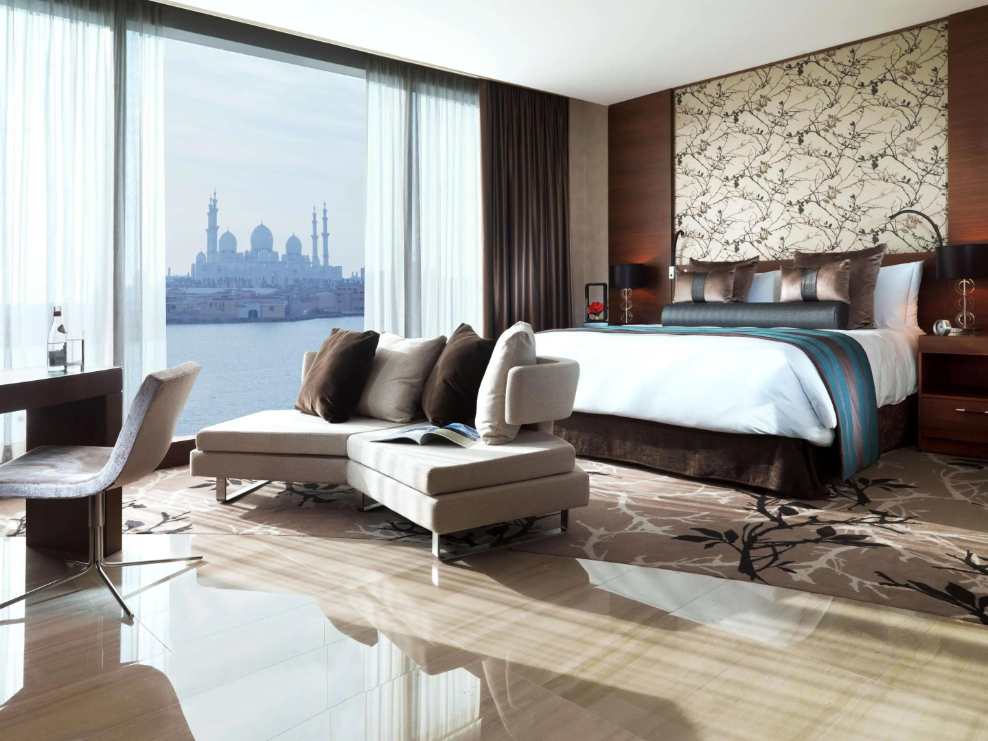 Отель Fairmont Bab Al Bahr