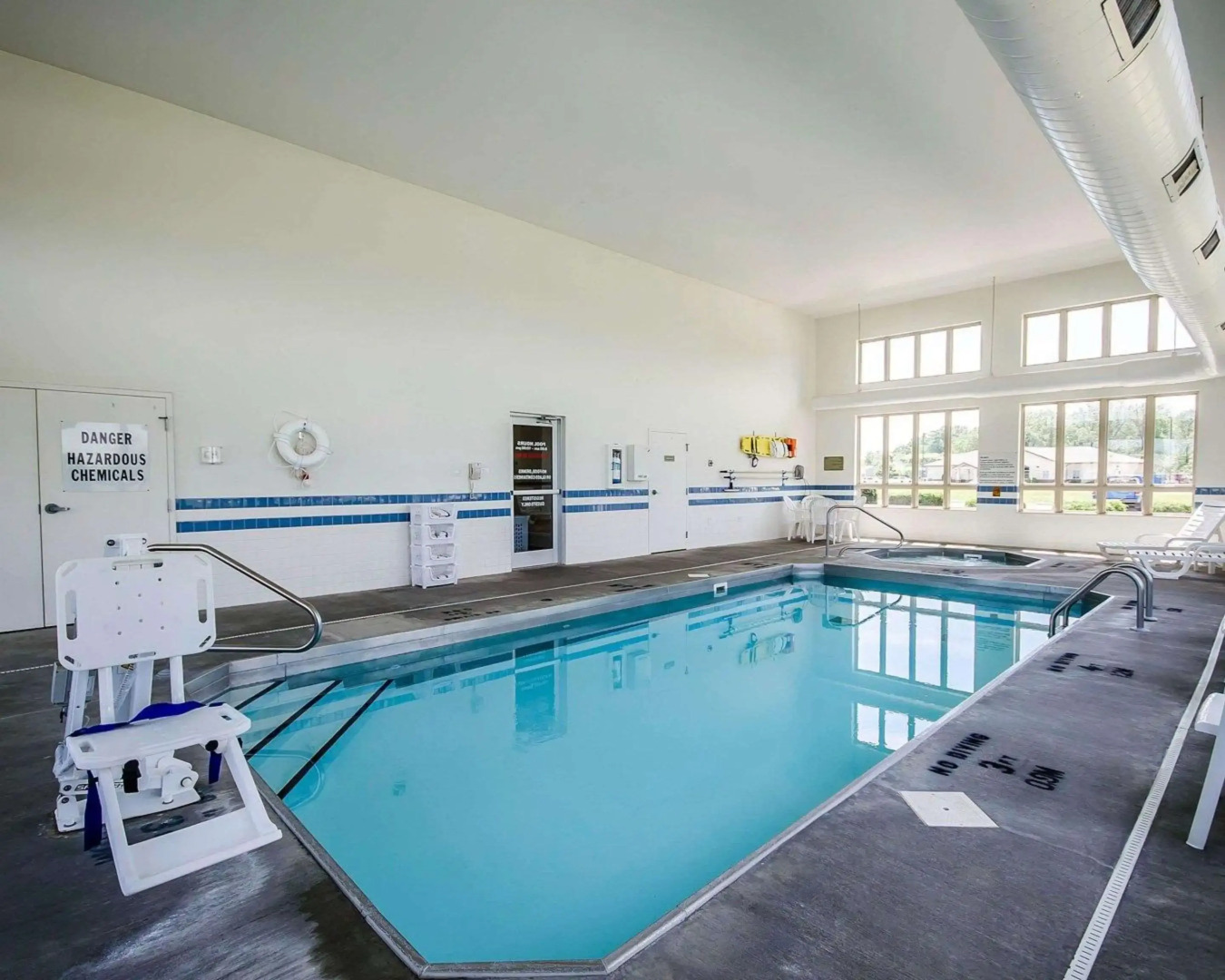 Quality Inn & Suites Rockport - Owensboro North (GOLD AWARD WINNER)