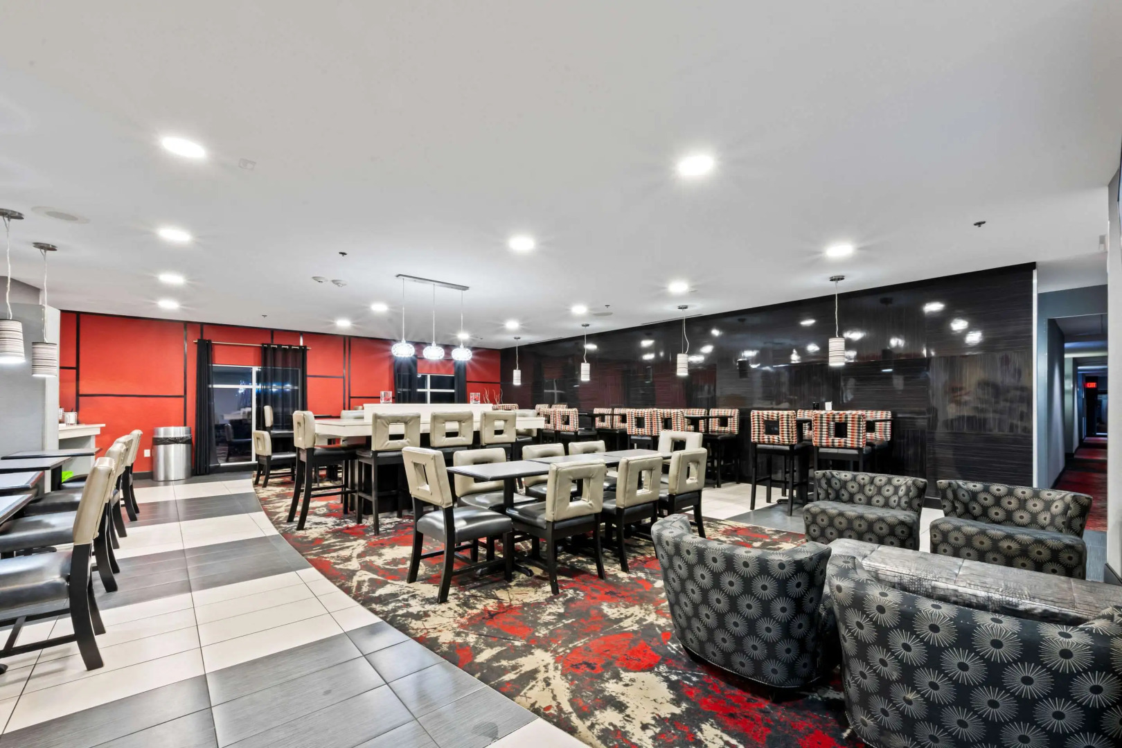 Comfort Suites Williamsburg Historic Area