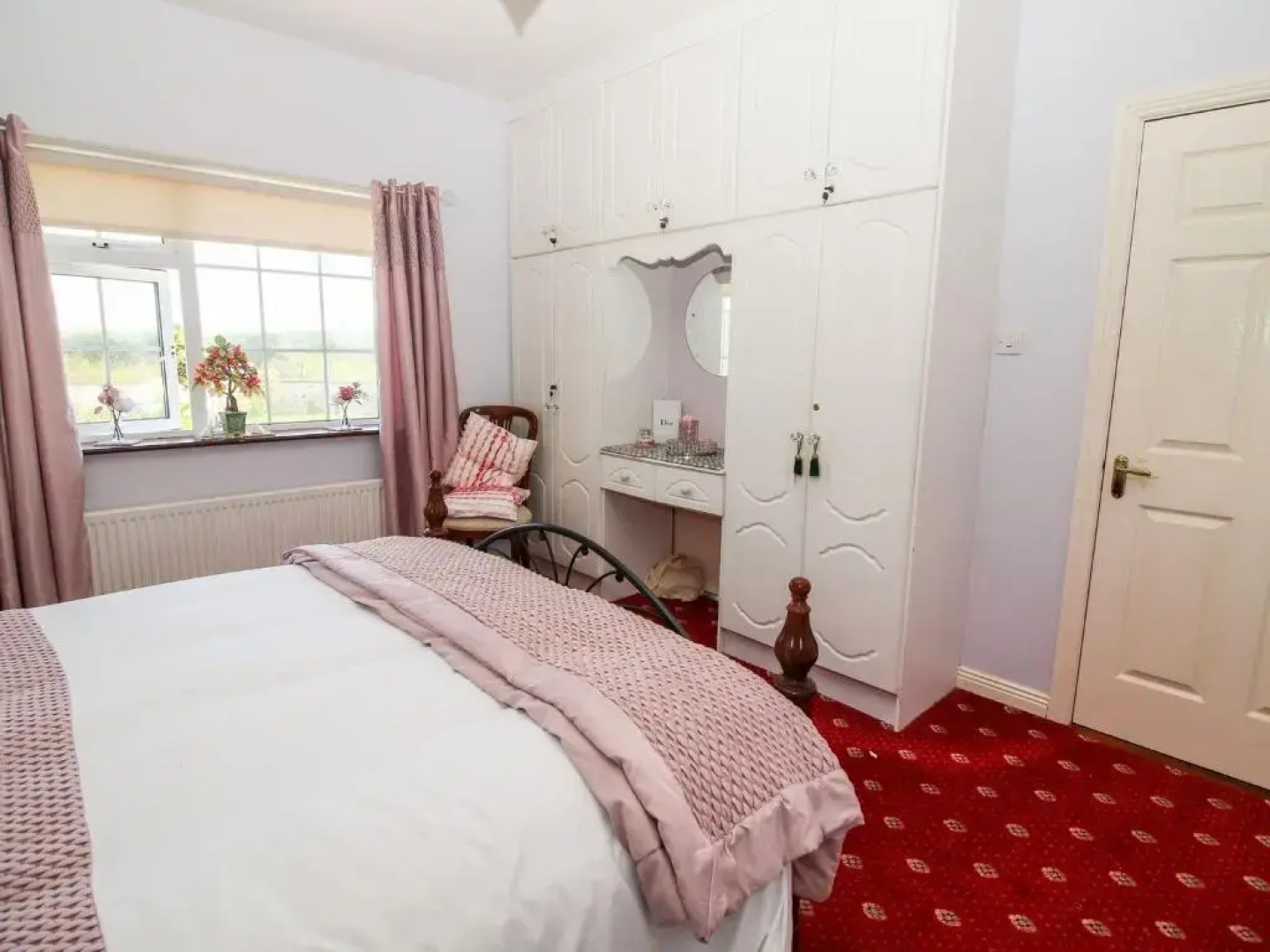 Cozy Cottage Retreat in Listowel pet Friend