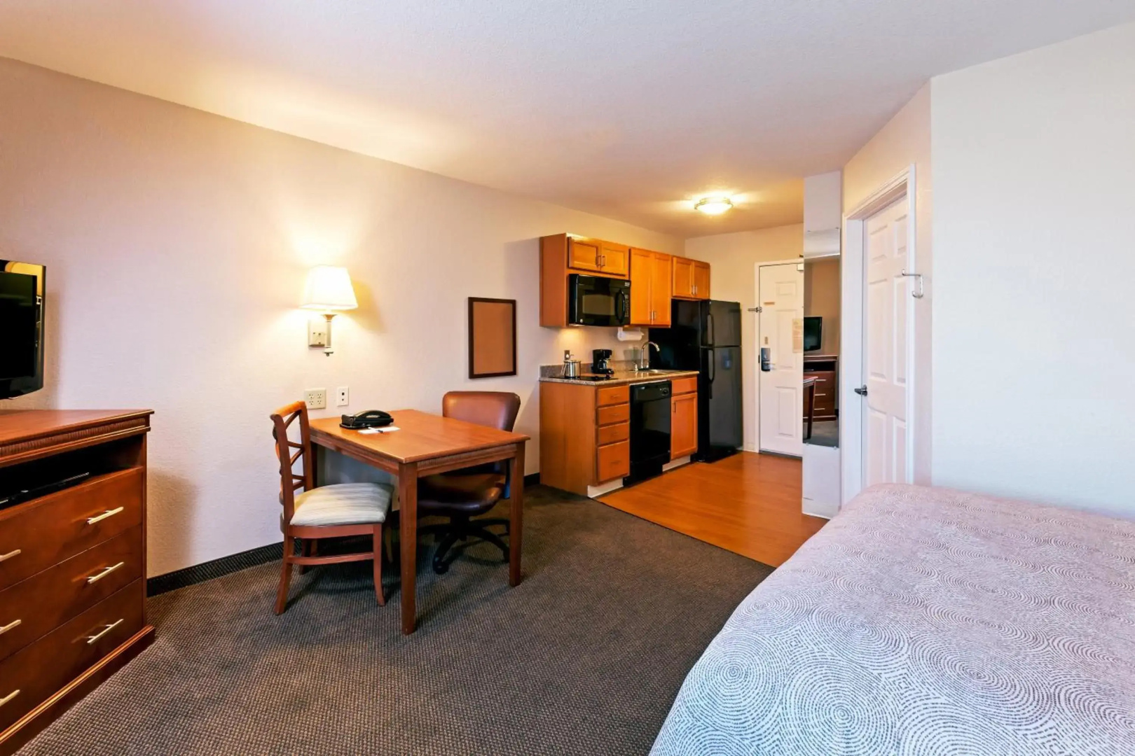 Candlewood Suites Pearland by IHG