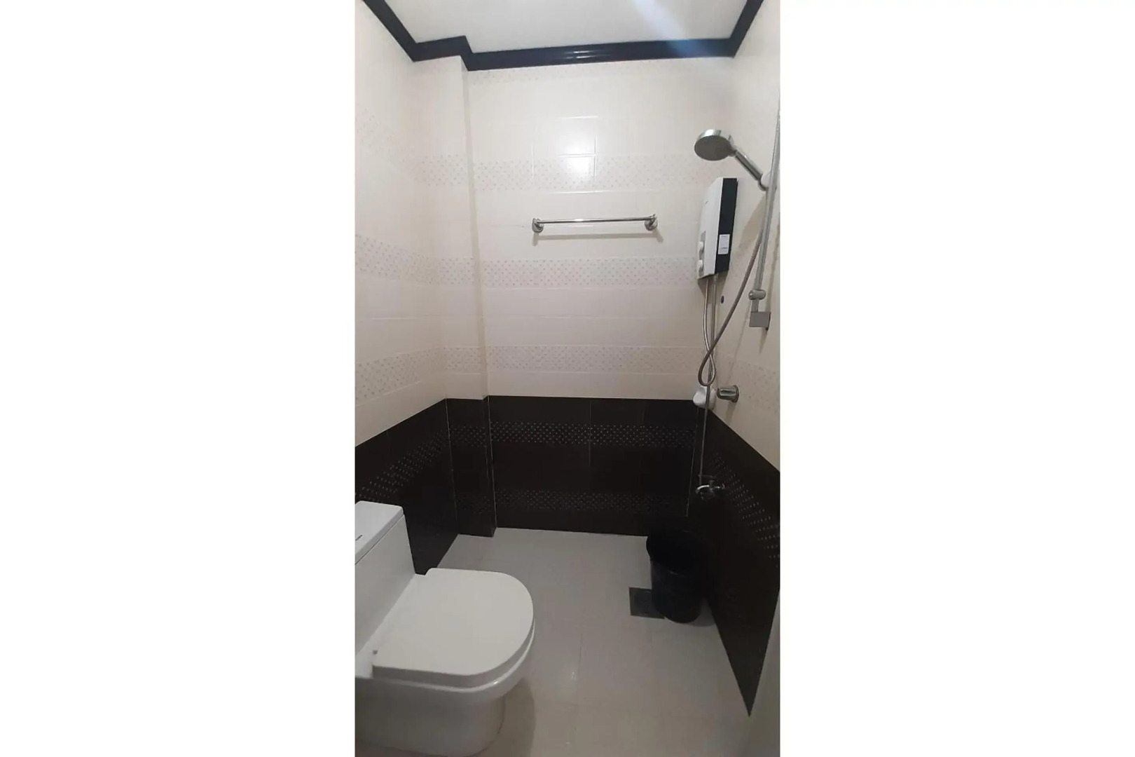 Adelaida Pensionne Hotel