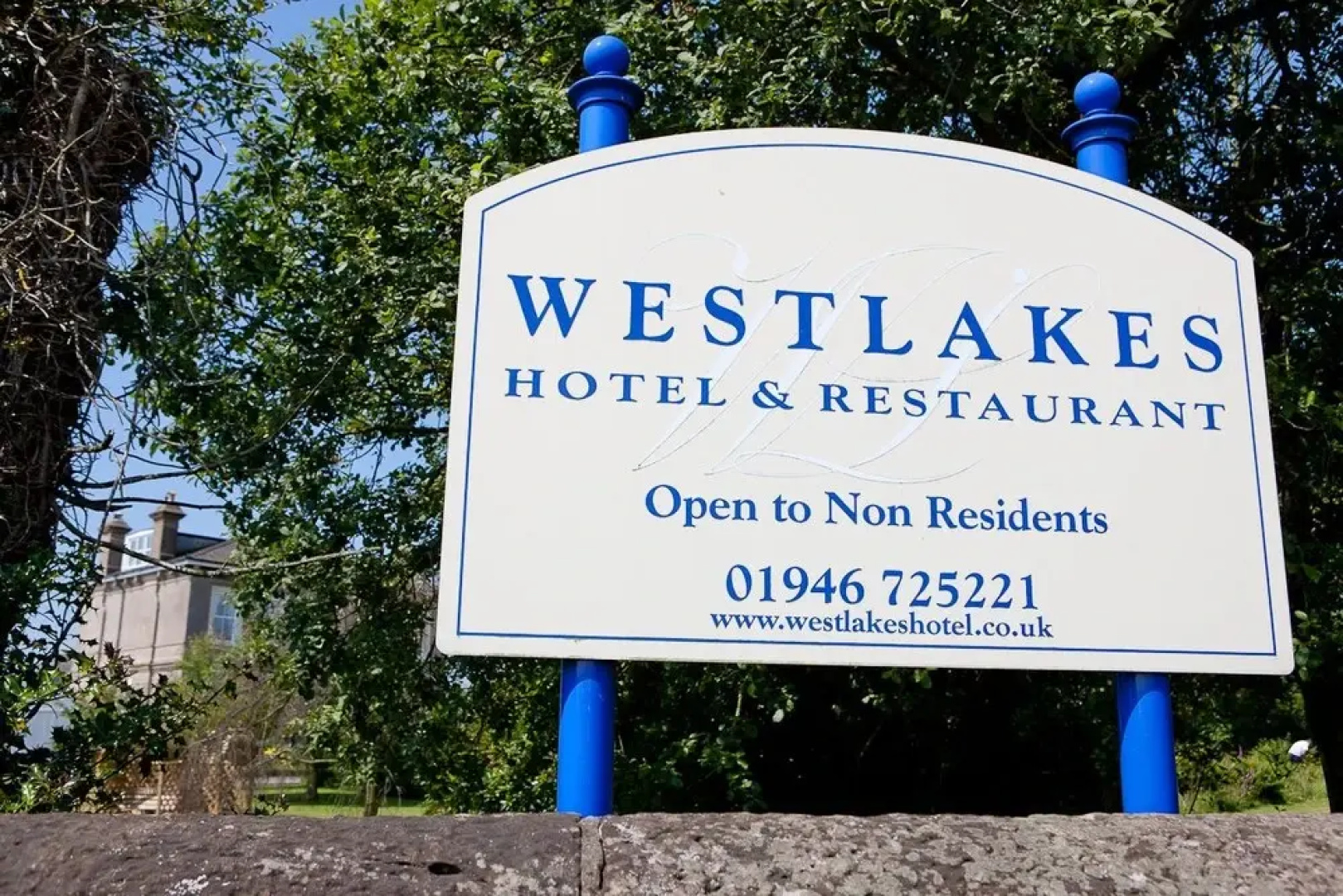 Westlakes Hotel and Restaurant
