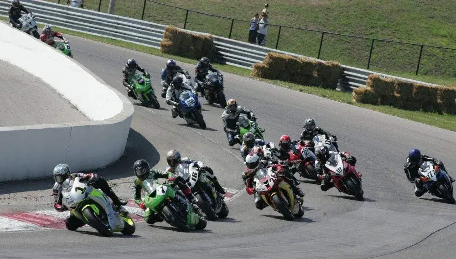 Joe-Lin Station Bed & Breakfast