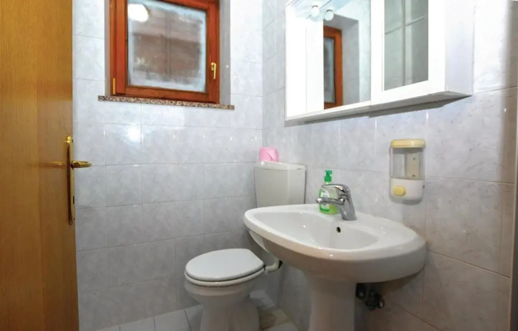 Beautiful Home in Izola With Wifi and 2 Bedrooms