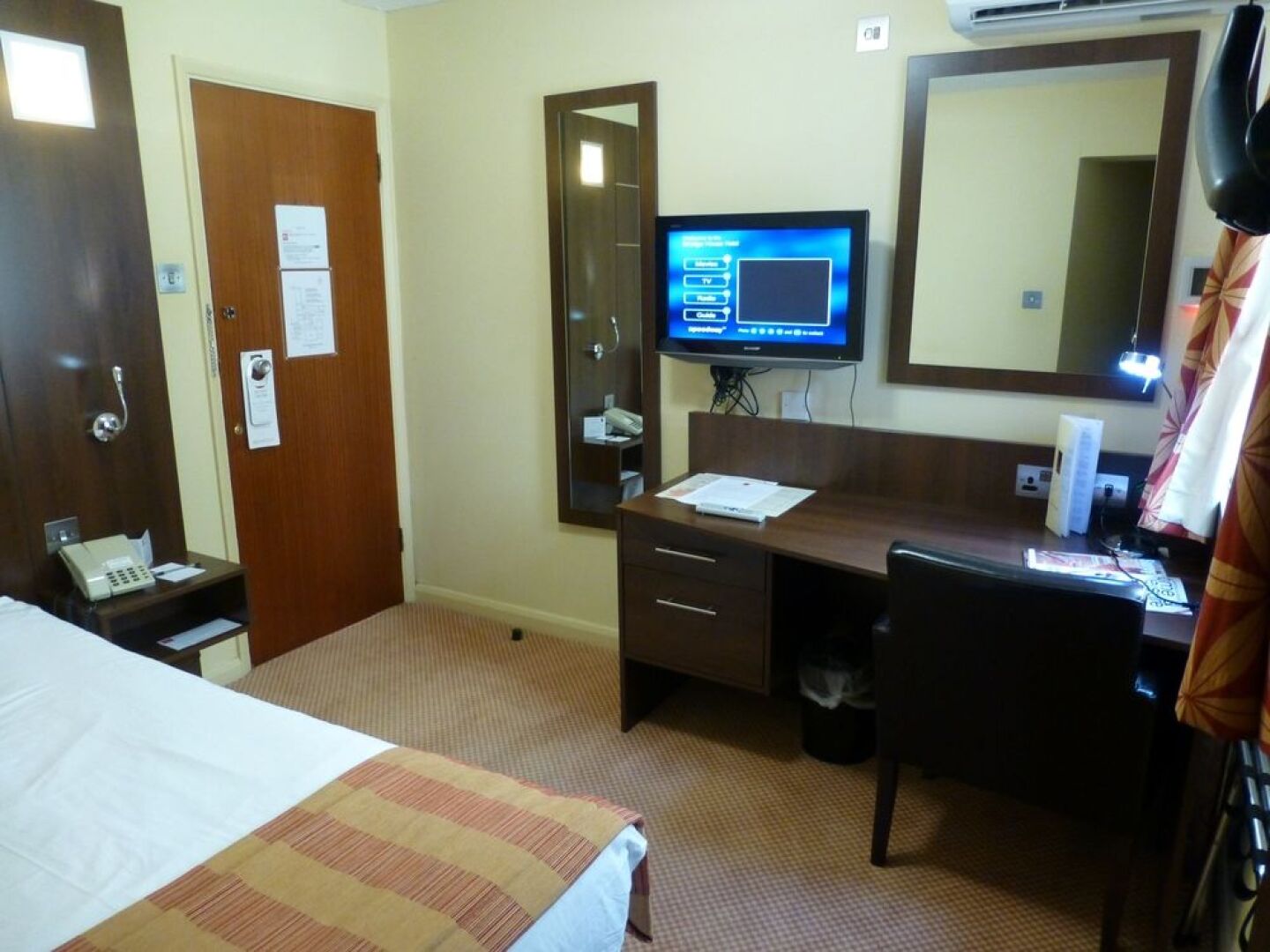 The Bridge House Hotel