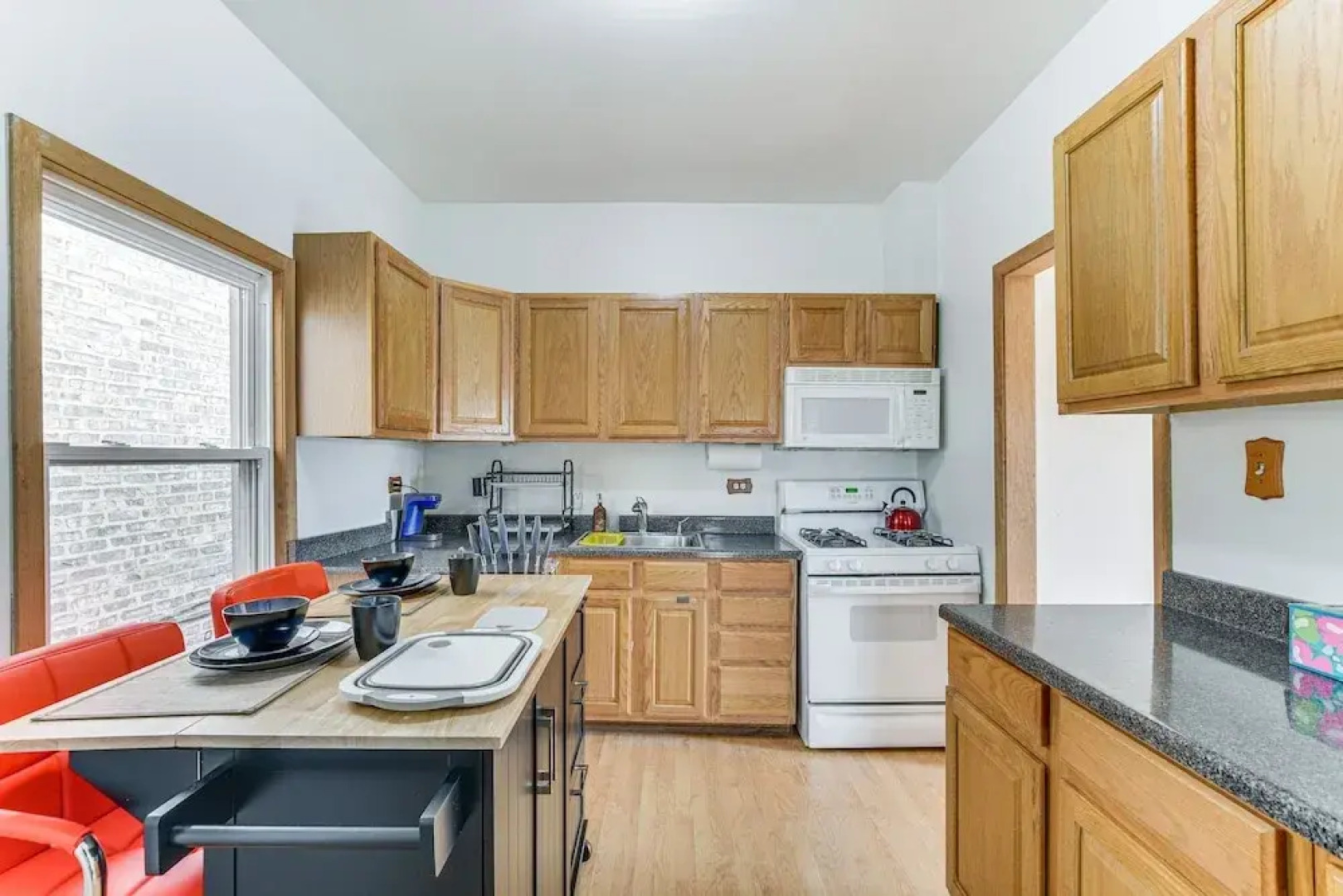 8 Mi to Chicago: Oak Park Home w/ Fenced Backyard!