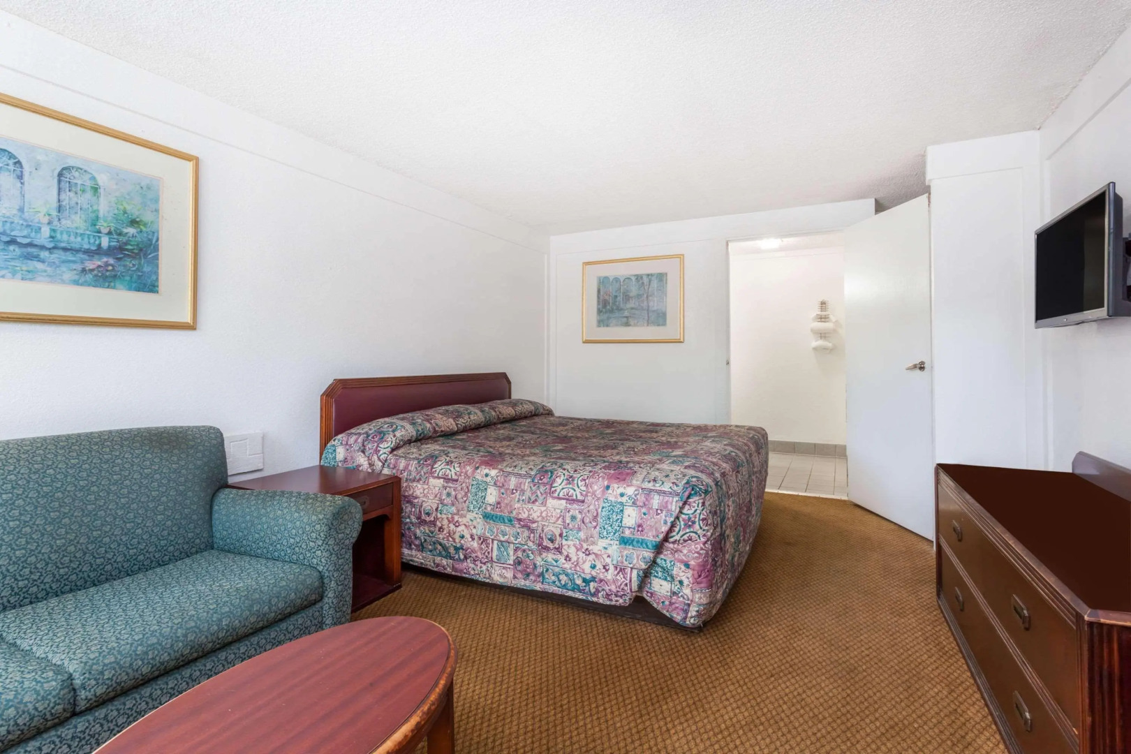 Knights Inn Columbia